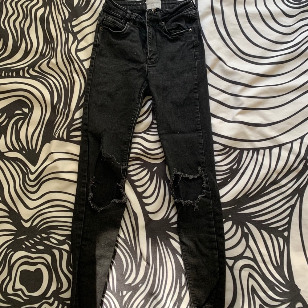 Insight Ripped Jeans - Picture 2 of 6